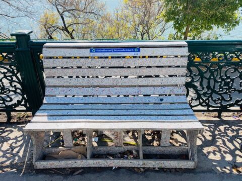 parkbench made out of plastic waste